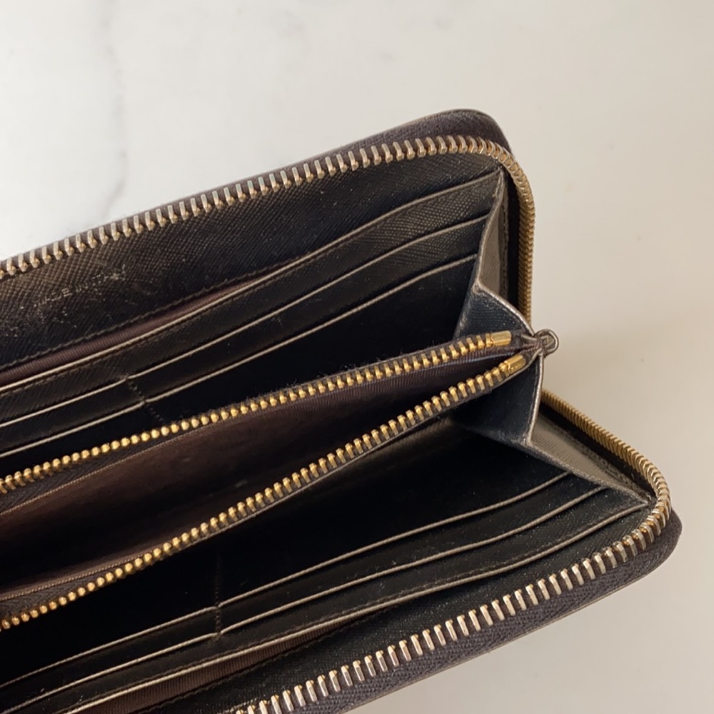Prada Saffiano Wallet in Gold/Gunmetal - Picture 8 of 10